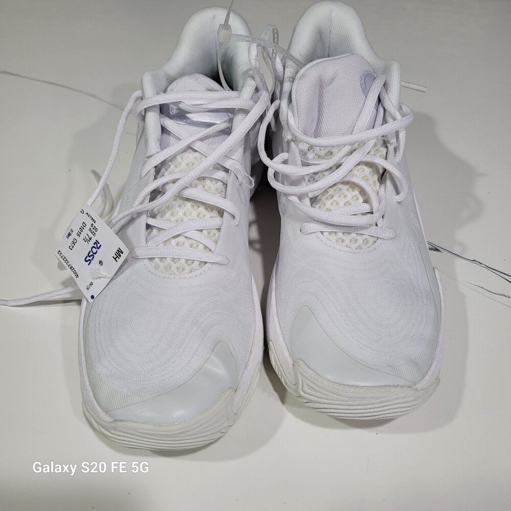 NEW Under Armour UA Unisex Basketball Shoes Micro G Sneakers WHITE M7.5 W9 SB8 - Picture 4 of 11